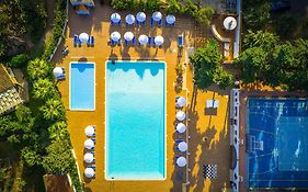 Hotel Kalura